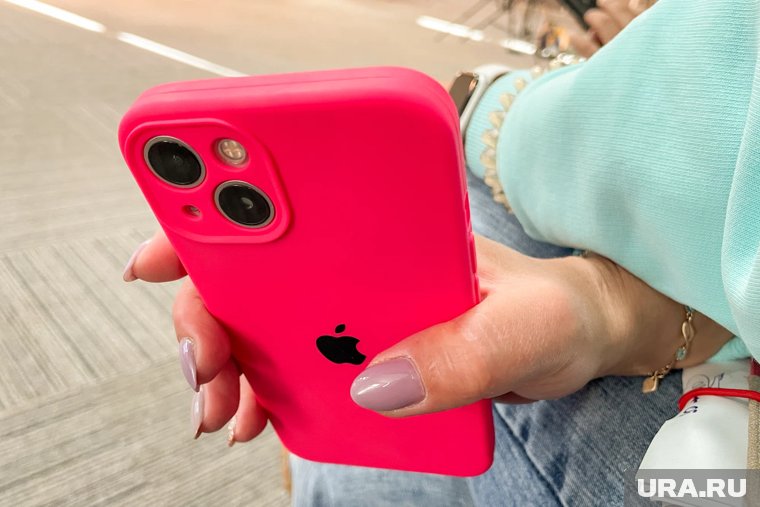 На Ямале цены на iPhone снизились на 4%