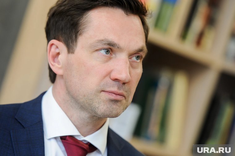 Алексей Лошкин назвал подключение домов к теплу первостепенной задачей 