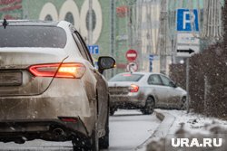 Водители часто паркуются у школ и медучреждений, что создает неудобства для жителей Москвы