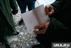 Салехардец прописал у себя несовершеннолетних иностранцев