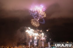 Салют в Челябинске состоялся с опозданием