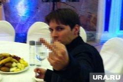 Дуров отказал Mail.ru в приобретении акций ВК, показав им средний палец