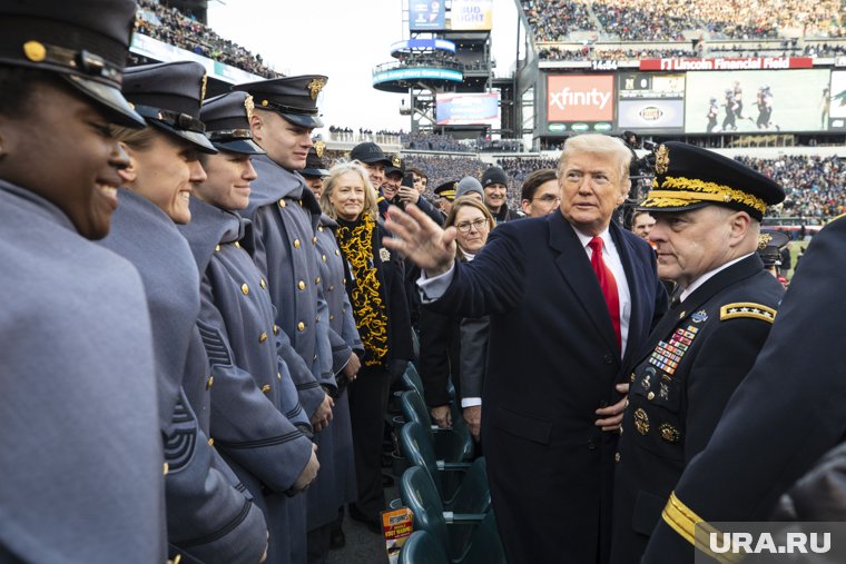 Трамп нанес удар по многим аспектам послевоенного порядка в торговле и в сфере долгосрочного сотрудничества, считают журналисты