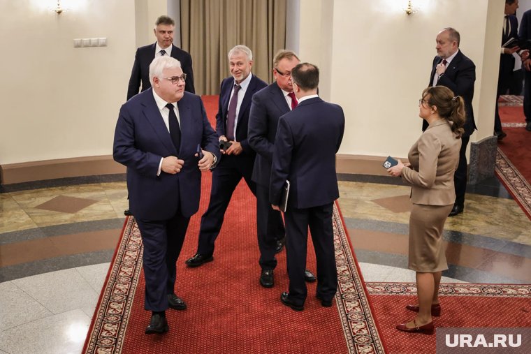 Представитель Абрамовича опроверг обвинения бизнесмена