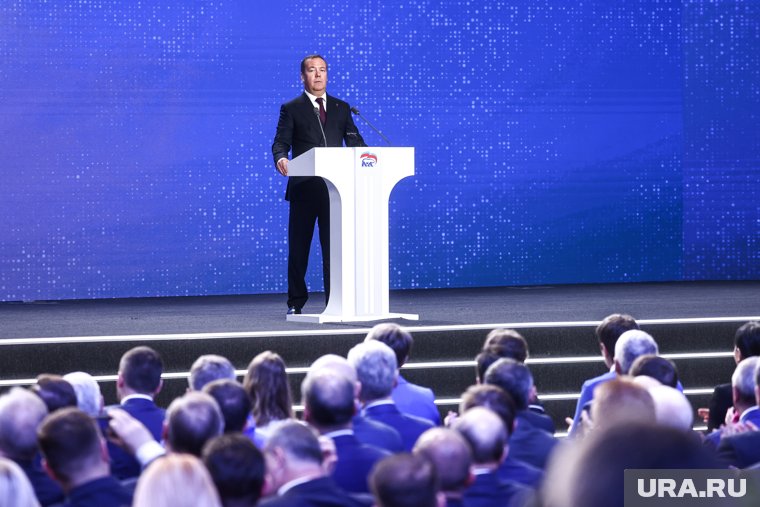 Дмитрий Медведев сообщил, что для Киева складывается катастрофичная ситуация 