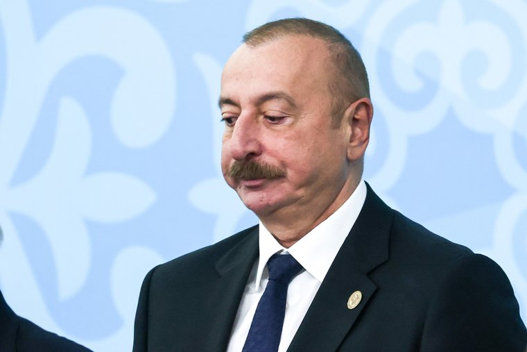 Ильхам Алиев начинал политическую карьеру с должности в правительстве