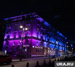 Завод производит светильники как для заводов, так и для архитектурной подсветки