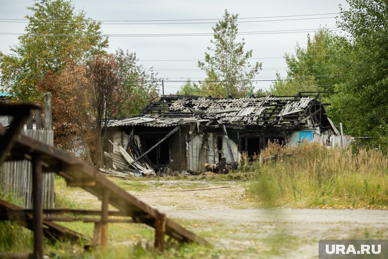 Жилые балки загорелись в Паюте ночью