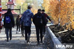 За время летних каникул более 3,5 тысяч курганских школьников нашли себе работу