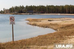 Купаться в жаркие дни в холодной воде очень опасно (архивное фото)