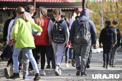 Школьники оскорбляли косплееров и обрызгали их краской