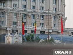 Глава Конго прибыл в отель REGENT