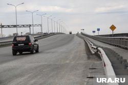 Бочаров предупредил, что в настоящее время на мосту в Калачевском районе работают саперы (архивное фото)