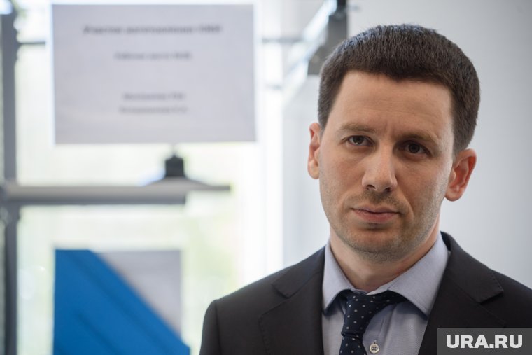 Гурарий дал первое шорт-интервью в статусе замгубернатора ЯНАО