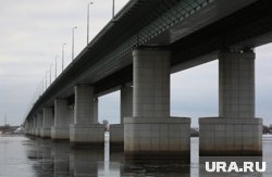 Мост был введен в эксплуатацию 20 лет назад