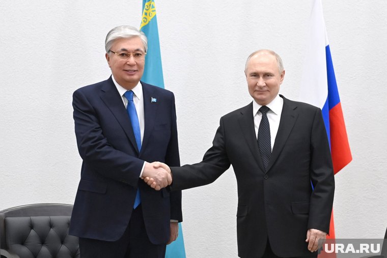 Во время телефонного звонка с Токаевым Путин обсудил успехи в решении конфликта на Украине