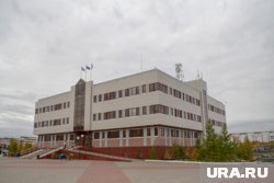 Судьбу участка земли на месте бывшего здания ЕДДС жителям Лабытнанги предложили решить в мэрии