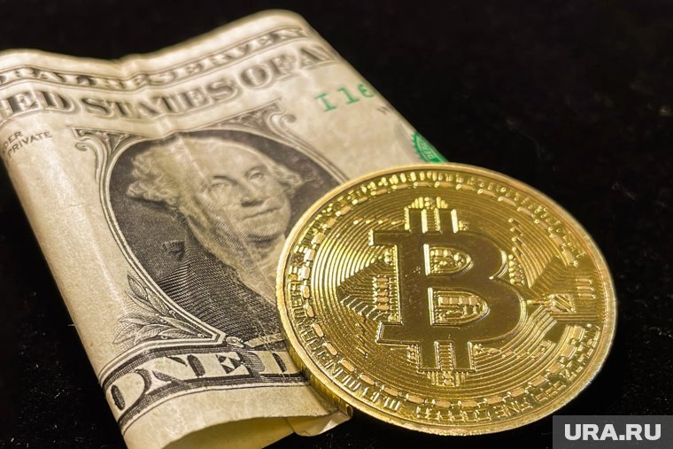Биткоин вновь побил исторический максимум 
