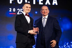 Челябинский инженер получил статуэтку на сцене в Москве