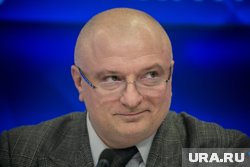 Клишас посоветовал всем «пожить» до редакции Конституции РФ