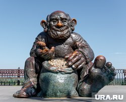 После скитаний Лукьян обрел присталище на пермской набережной