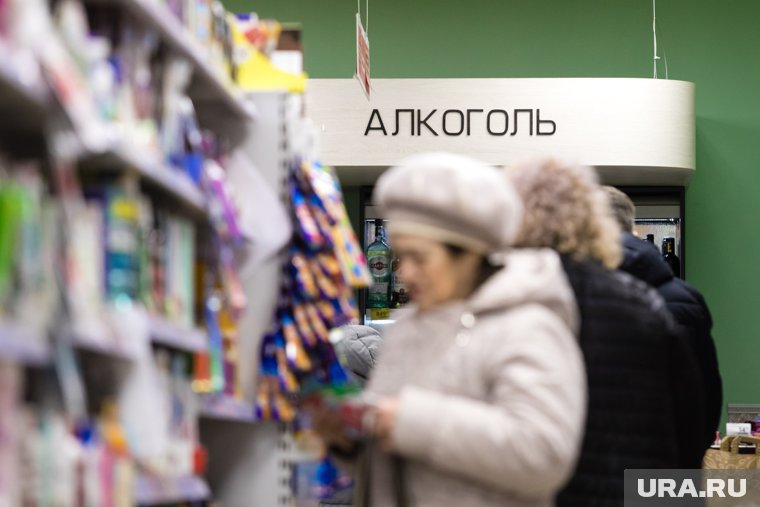 Депутаты ХМАО потребовали ужесточить контроль за продажей алкоголя