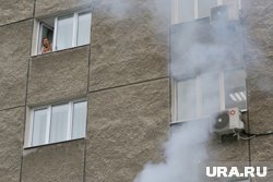 Пожарные спасли 11 человек из горящего дома