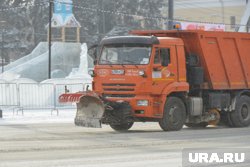 Семье мальчика, погибшего под колесами КАМАЗ, принес соболезнования мэр поселка