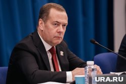 Медведев заявил, что ядерный конфликт реален