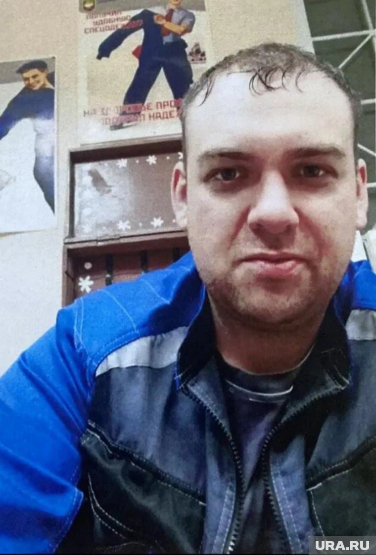 Алексею Канищеву 33 года