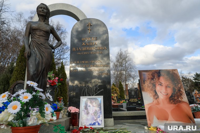 Болезнь Жанны начиналась с частых головных болей и сонного состояния