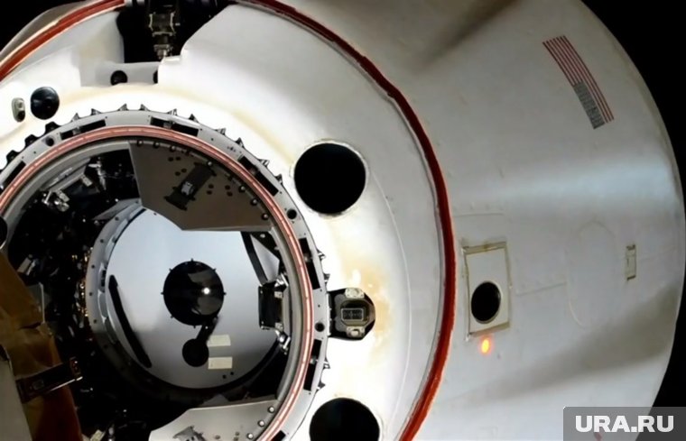 Американская ракета вывезет российского космонавта с МКС