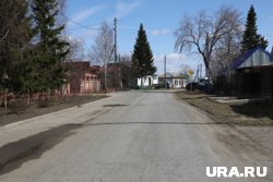 Жители утверждают, что в деревне отсутствуют дороги 