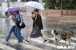 Ливень с градом накроют Челябинск через несколько часов
