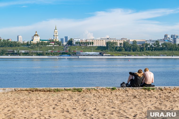 В последний раз июнь был жарким в 2015 году