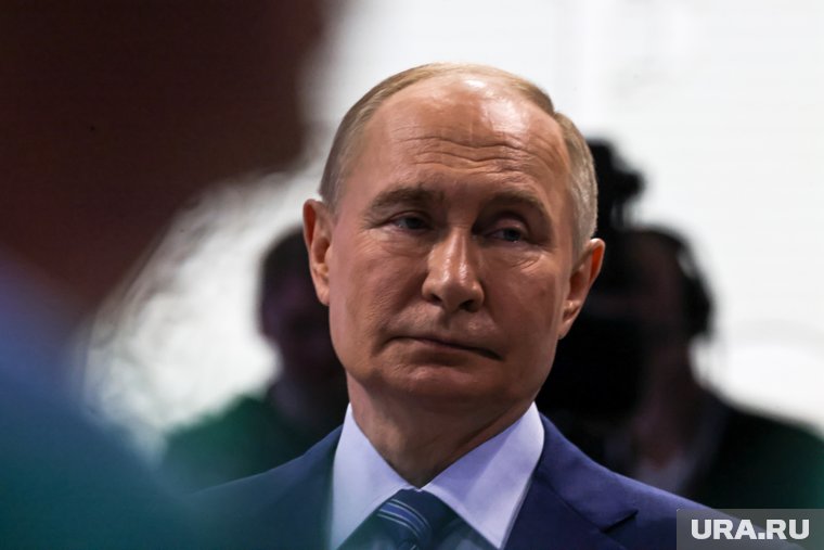 Путин встретился с Хинштейном во время поездки в Курскую область