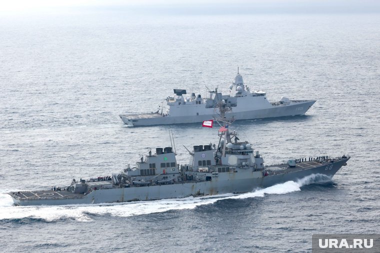 В Балтийском море начались одновременно российские и натовские военно-морские учения