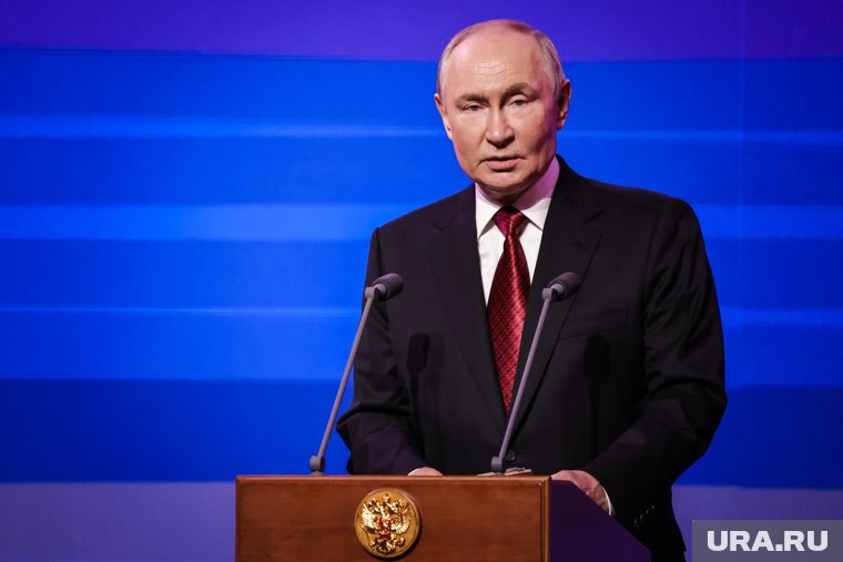 Путин потребовал бороться с теневым сектором экономики
