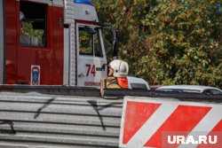 МЧС борются с огнем на 8,1 тысячи квадратных метров