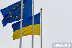 Вступление Украины в Евросоюз могут начать обсуждать уже в июне, пишет FT