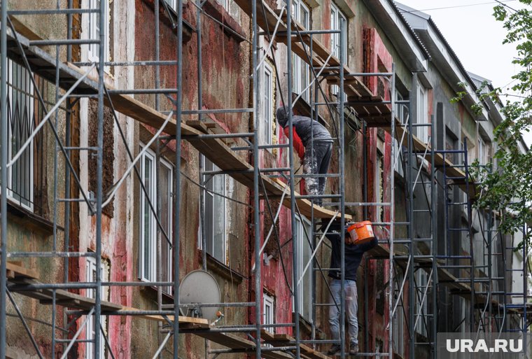Обязанность собственников помещений оплачивать капитальный ремонт многоквартирных домов закреплена в Жилищном кодексе РФ