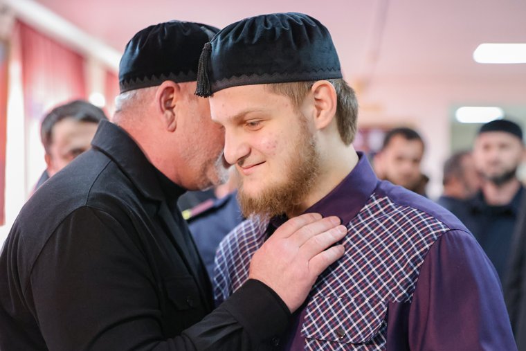 Сын главы Чечни Рамзана Кадырова Ахмат покинул пост президента футбольного клуба