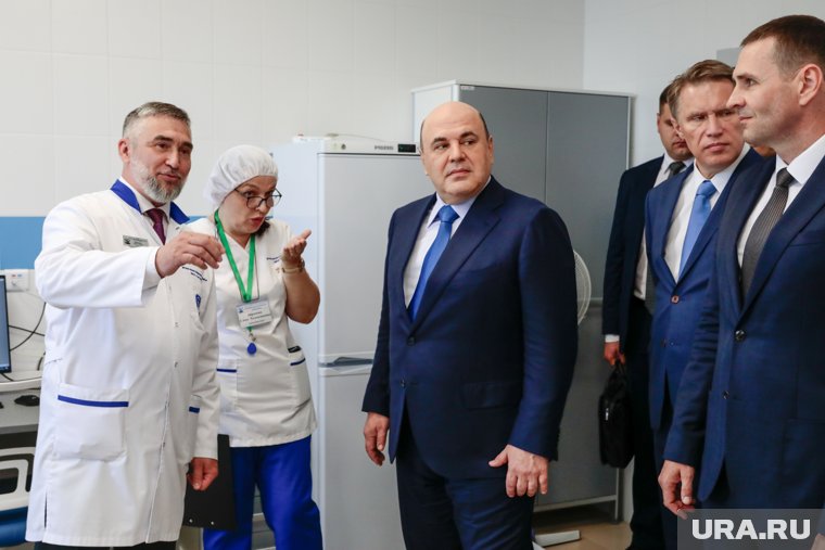 Российские ученые создают прорывы в медицине, заявил премьер-министр Михаил Мишустин