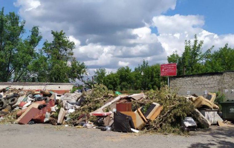 Свалка мусора растет ежедневно