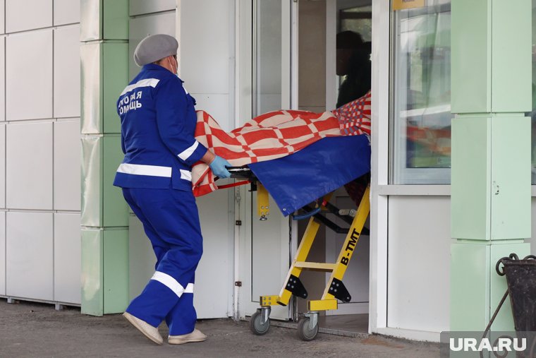 Один из пострадавших в пожаре находится в тяжелом состоянии