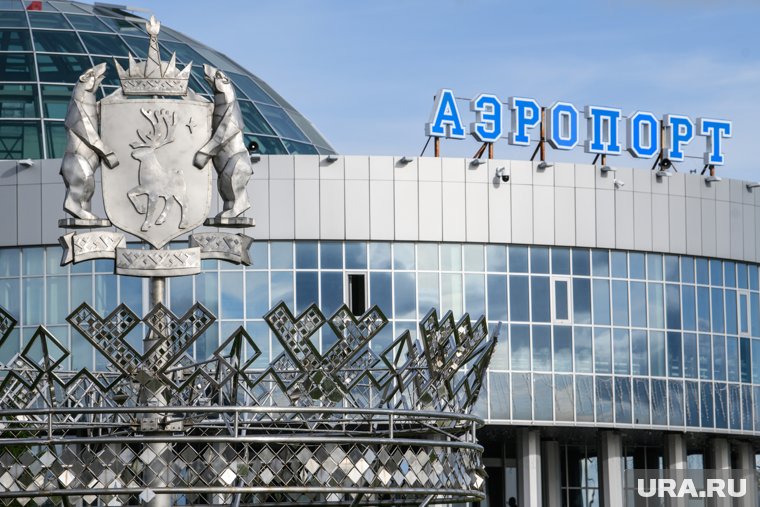 Пассажиры 18 авиарейсов вынужден ждать свои суда в и из Салехарда