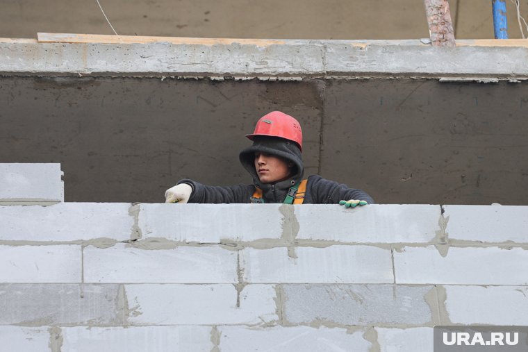 За полгода Госстройнадзором ЯНАО проведено 906 проверок строительства