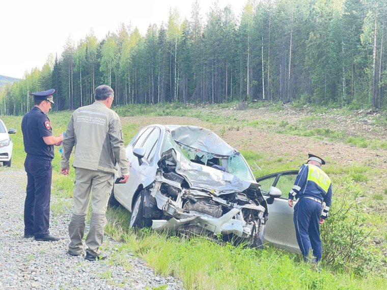 Попавшая в ДТП Opel Meriva