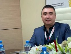 По данным СМИ, деятельность Фроленко вызывала недовольство российского посла Сергея Мелик-Багдасарова