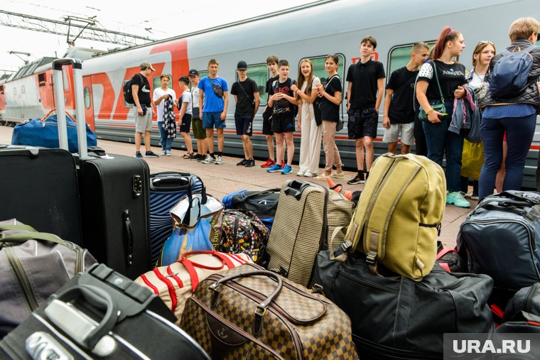 Один раз в два года многодетным семьям ХМАО компенсируют проезд в отпуск